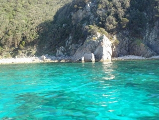  Las aguas cristalinas de Córcega 